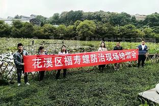 人生大起大落！利物浦半场落后亨利大笑卡拉格，下半场惨遭打脸！